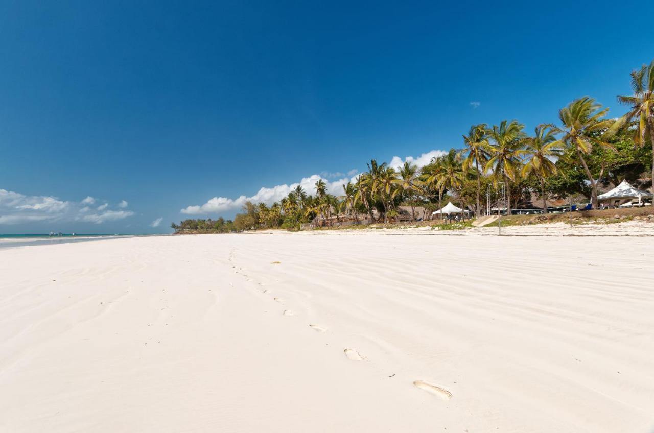 Safari Beach Hotel Playa de Diani Exterior foto